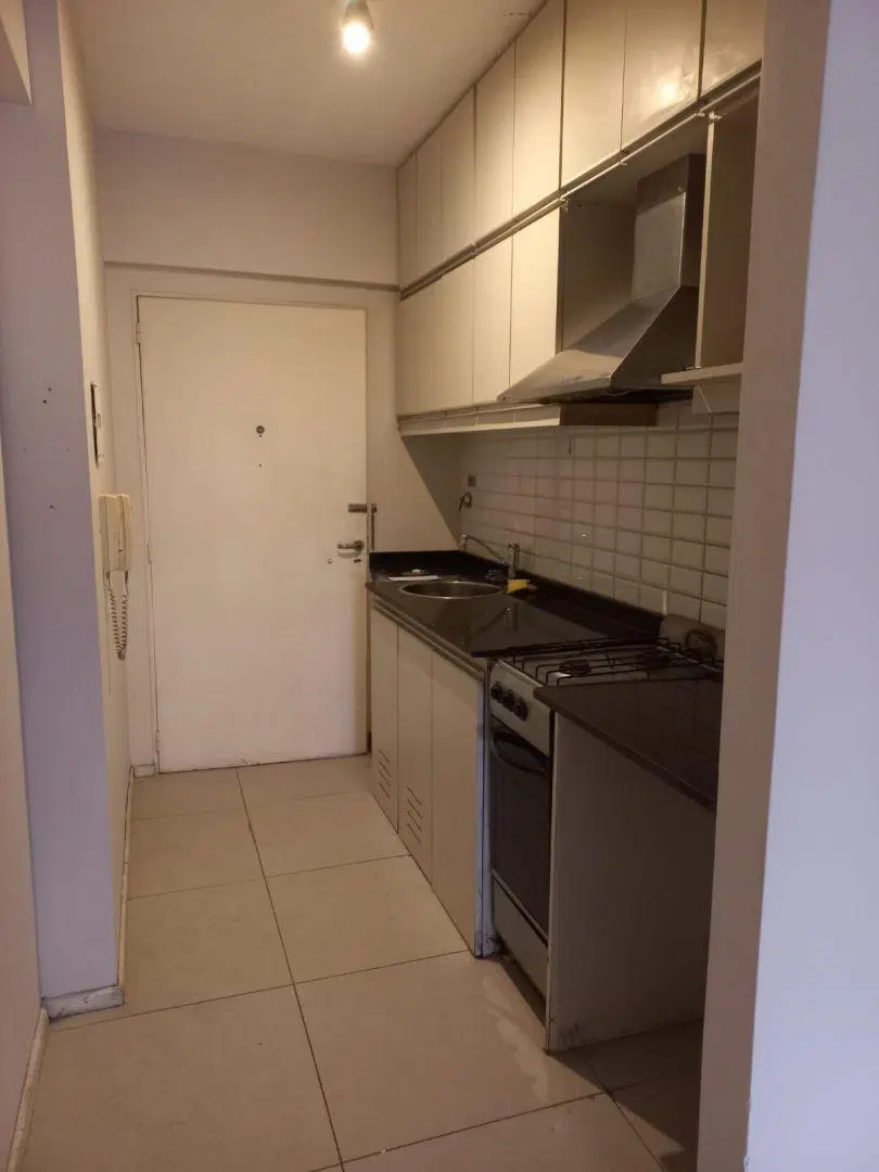 Departamento monoambiente. | Las Heras al 2500 4