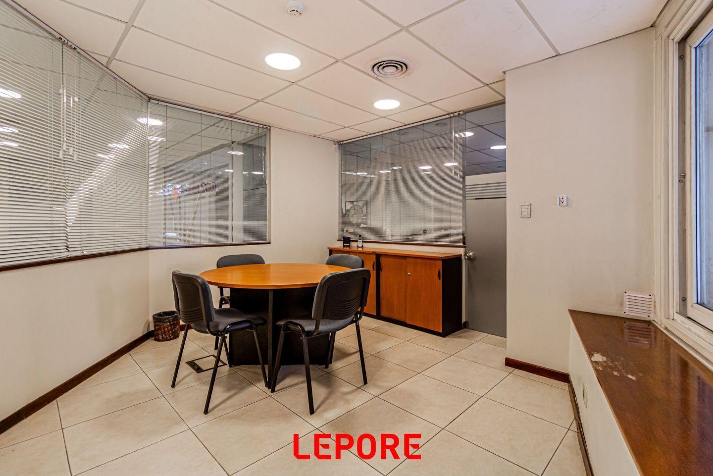 Foto de Departamento 6 ambientes 0 dormitorios. | Alem al 800, imagen 5