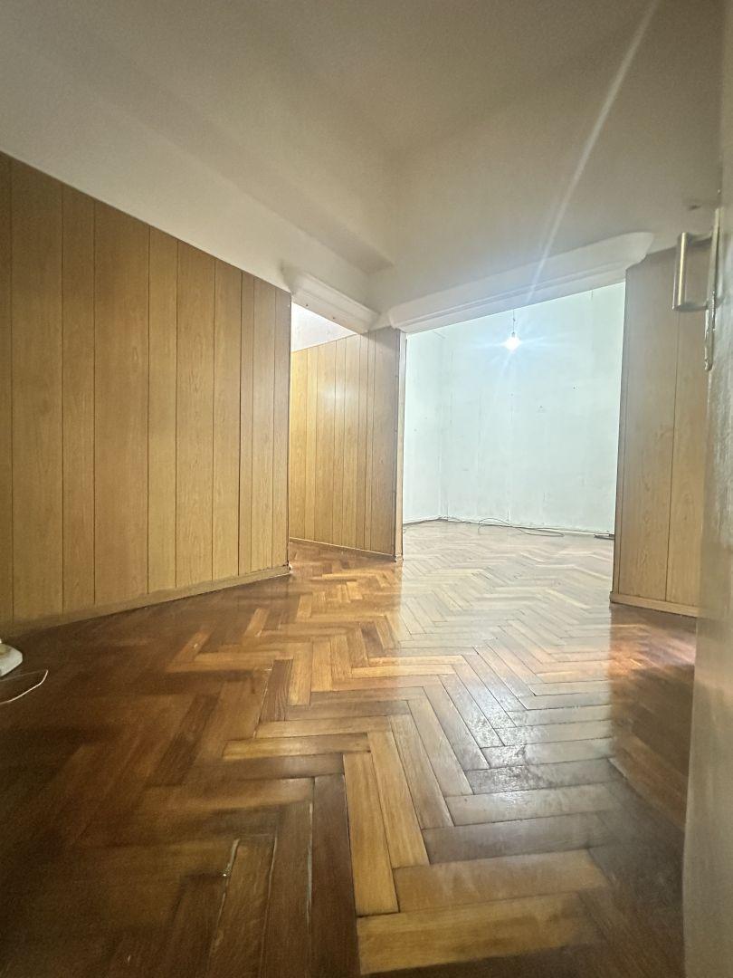 VENTA PH CON PATIO EN VILLA CRESPO - OPORTUNIDAD IDEAL PARA RECICLAR