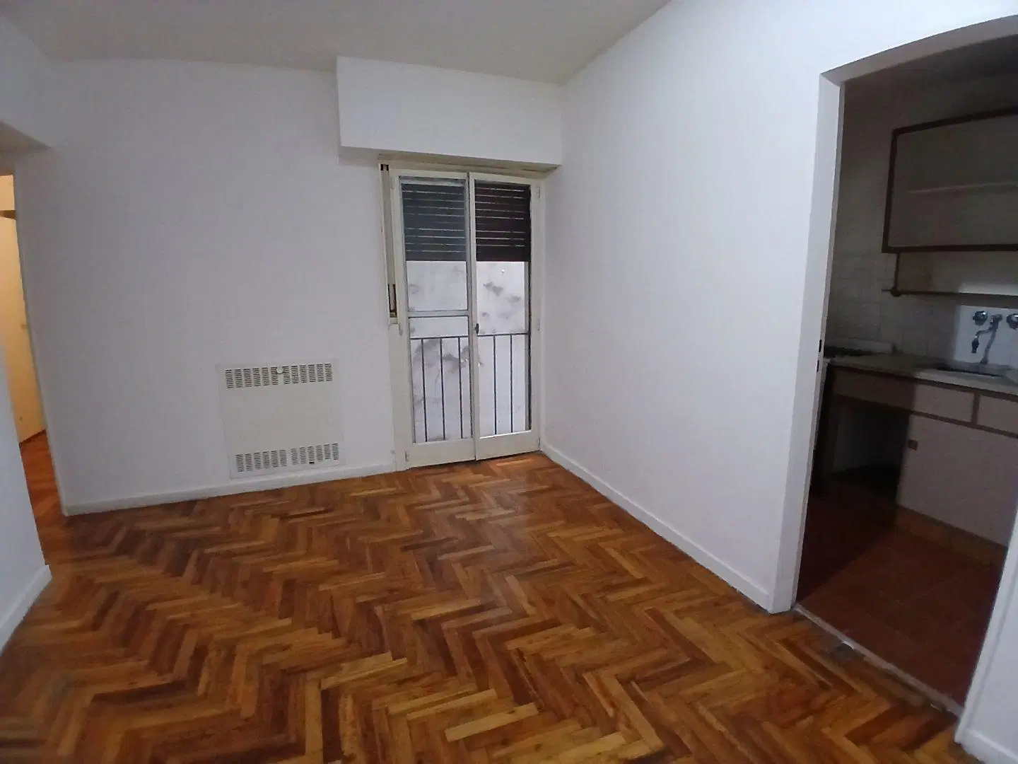 ALQUILER DEPARTAMENTO 2 AMBIENTES EN CABALLITO ! Con ubicación estratégica !! 4