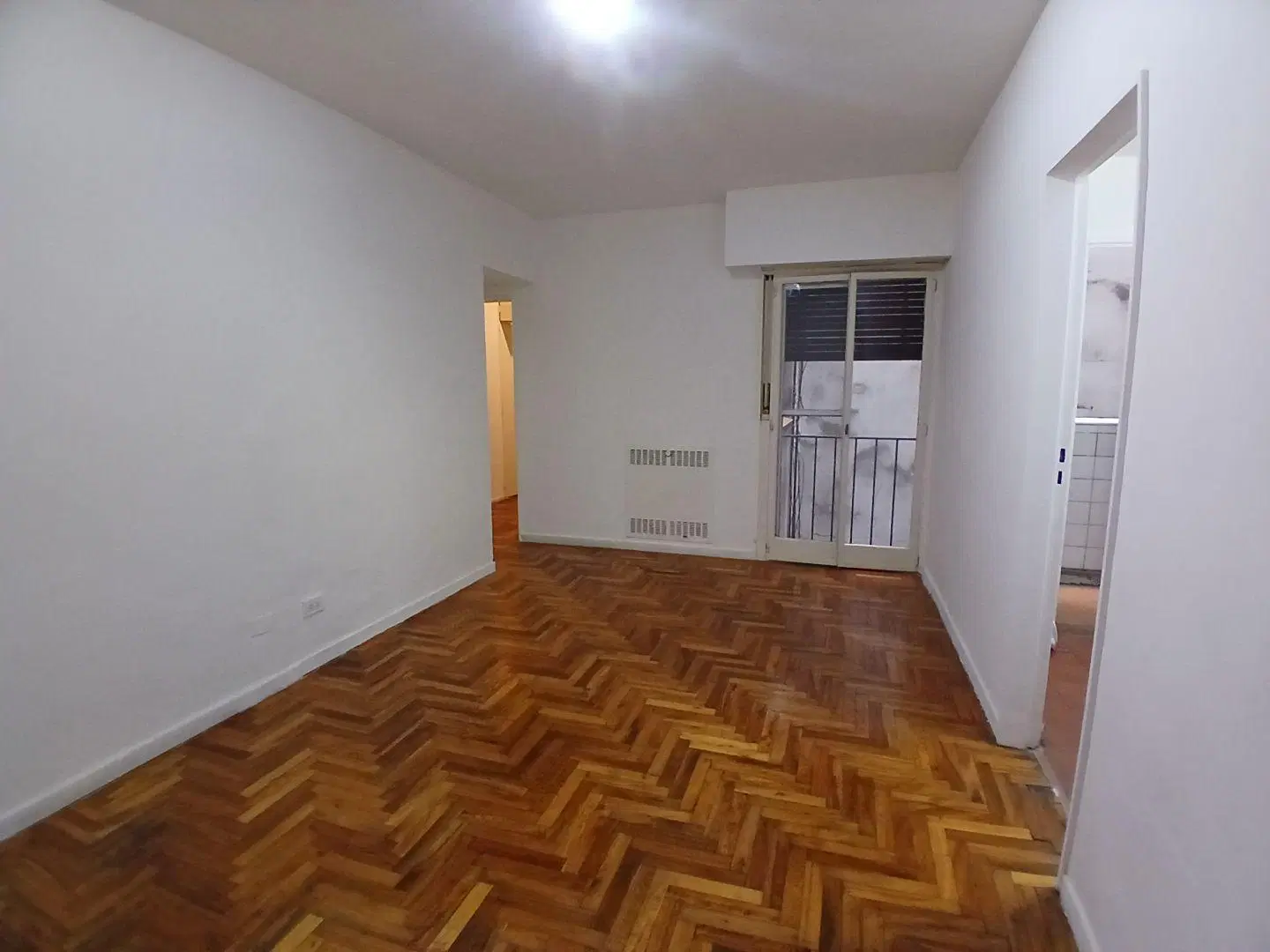 ALQUILER DEPARTAMENTO 2 AMBIENTES EN CABALLITO ! Con ubicación estratégica !! 3