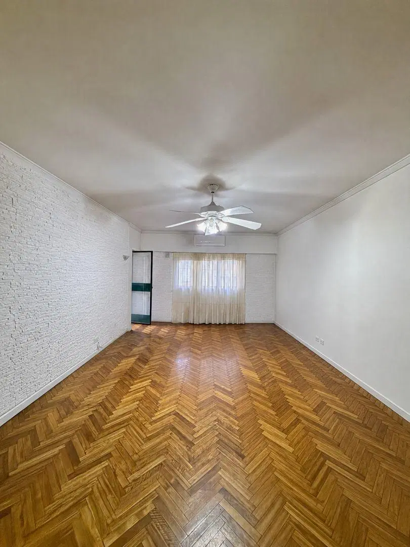 Departamento de 5 ambientes con 2 cocheras y 2 bauleras en Chacarita/Colegiales 3