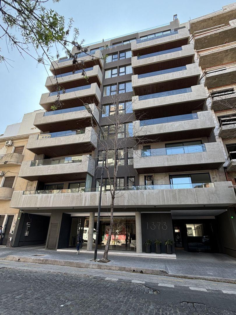 semipiso 4 amb de lujo en la mejor zona de Caballito