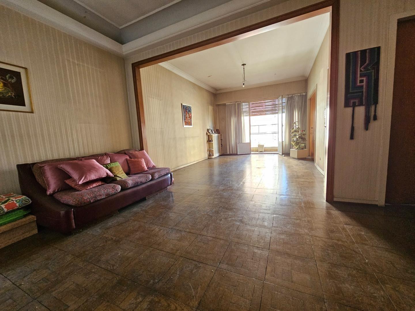 Foto de Venta de Departamento de 4 ambientes en Caballito, Capital Federal, imagen 2