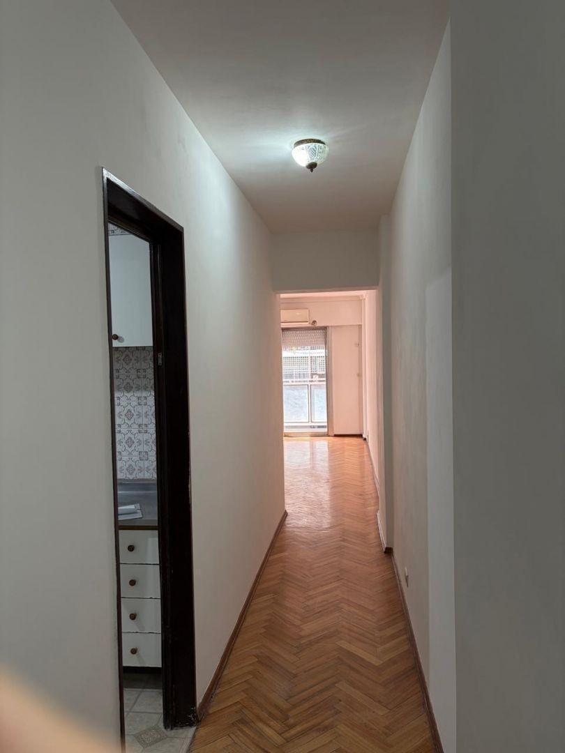 Foto de Venta de Departamento de tres ambientes en Caballito, Capital Federal, imagen 2