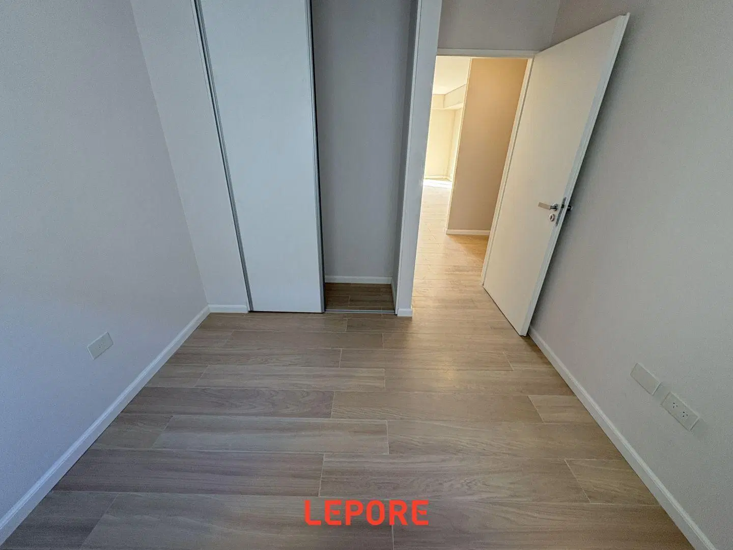 Hermoso piso de 4 ambientes 5