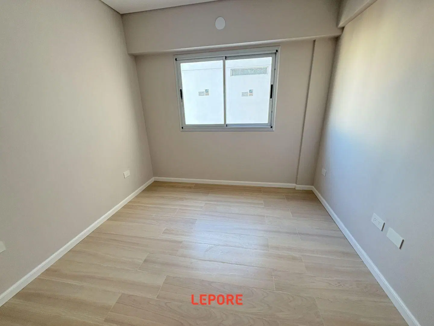 Hermoso piso de 4 ambientes 4