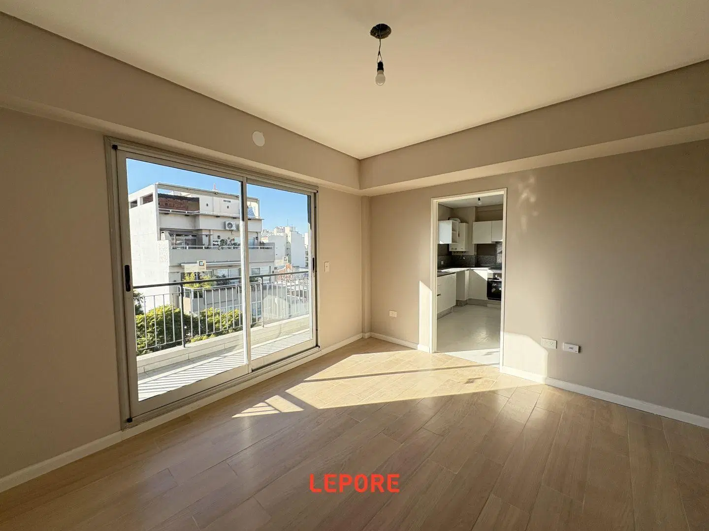 Hermoso piso de 4 ambientes 3