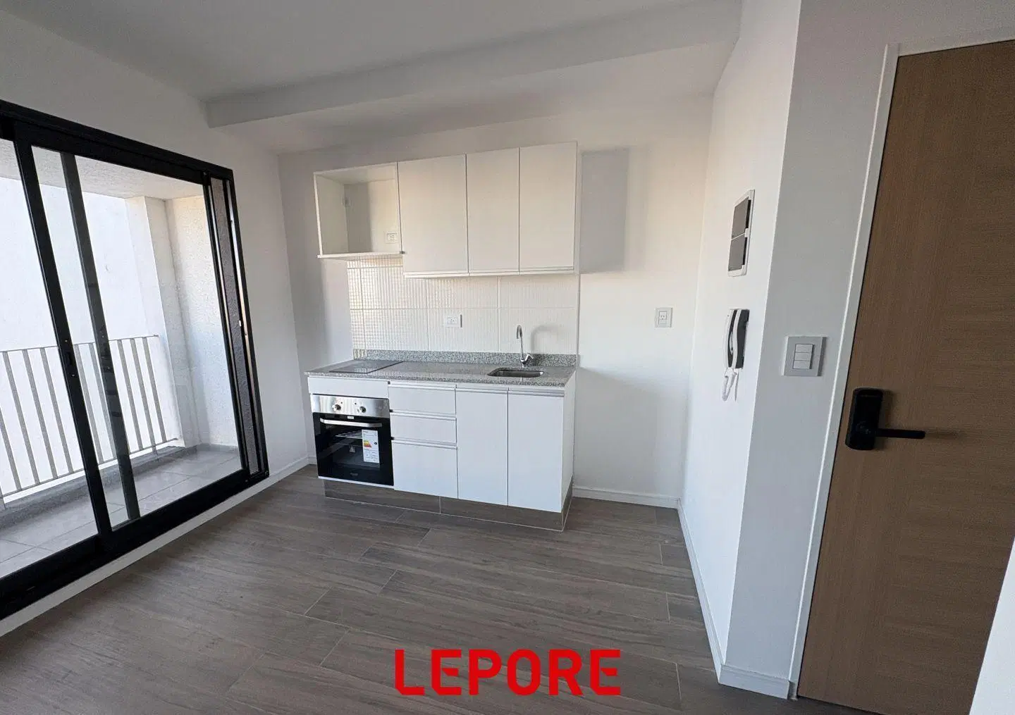 Departamento monoambiente. | Av. San Juan al 2900 4