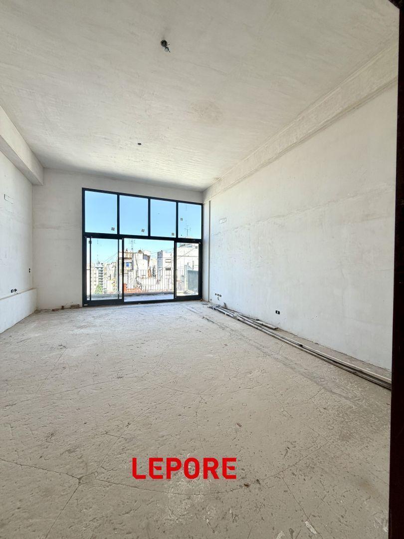 Foto de VENTA 2 AMBIENTES A ESTRENAR, PISO 11, FULL AMENITIES, OP COCHERA, EN SAN CRISTO, imagen 3