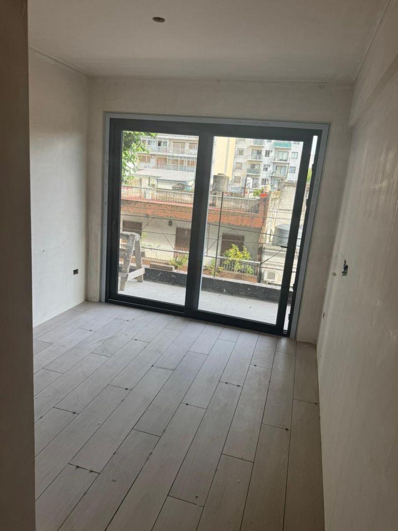 Foto de DEPARTAMENTO 4 AMBIENTES EN CABALLITO, imagen 4