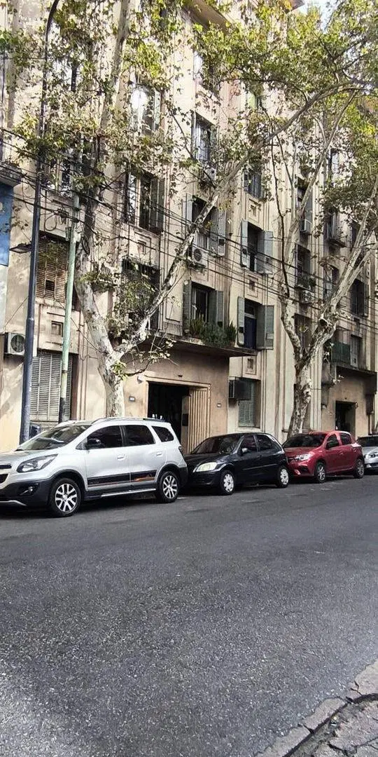 DEPARTAMENTO 2 AMB  IMPECABLE C/BAULERA 66m2 4