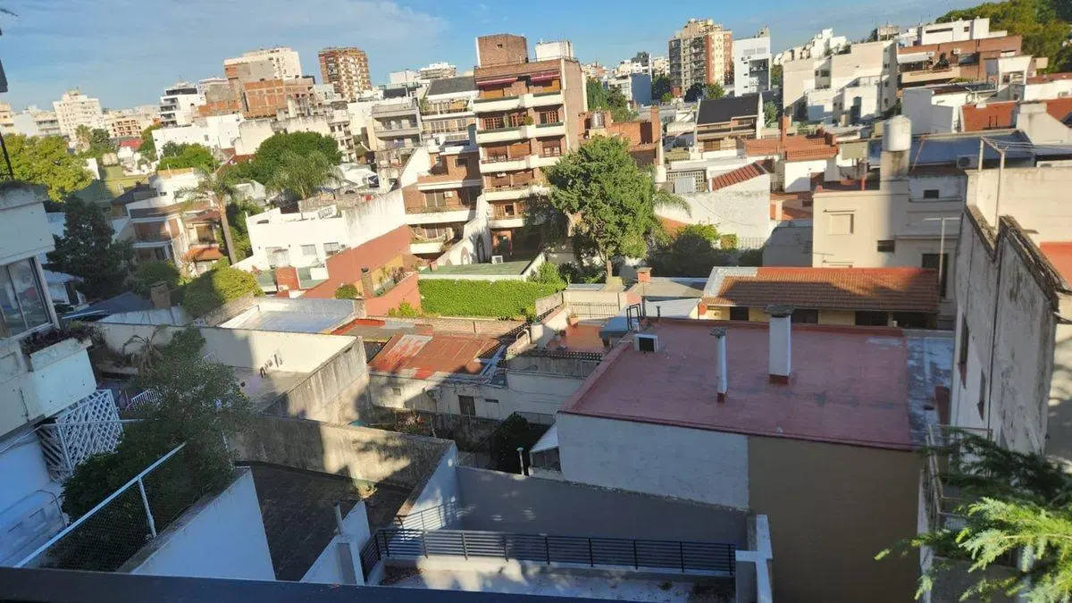 SE VENDE HERMOSO MONOAMBIENTE EN VILLA DEL PARQUE 2