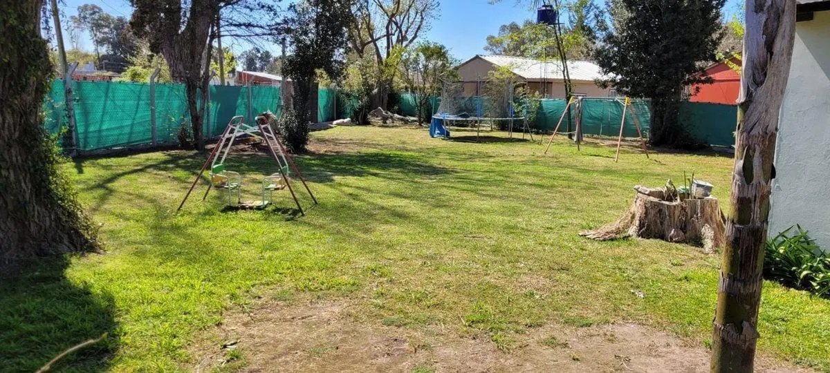 CASA ESTILO COUNTRY CON PILETA GRAL. RODRIGUEZ 2