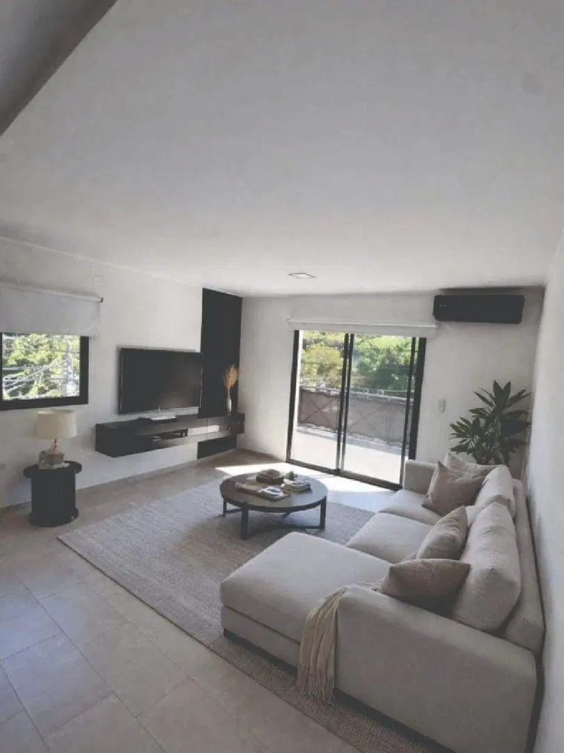 SE VENDE HERMOSO DUPLEX EN VILLA LINCH 3