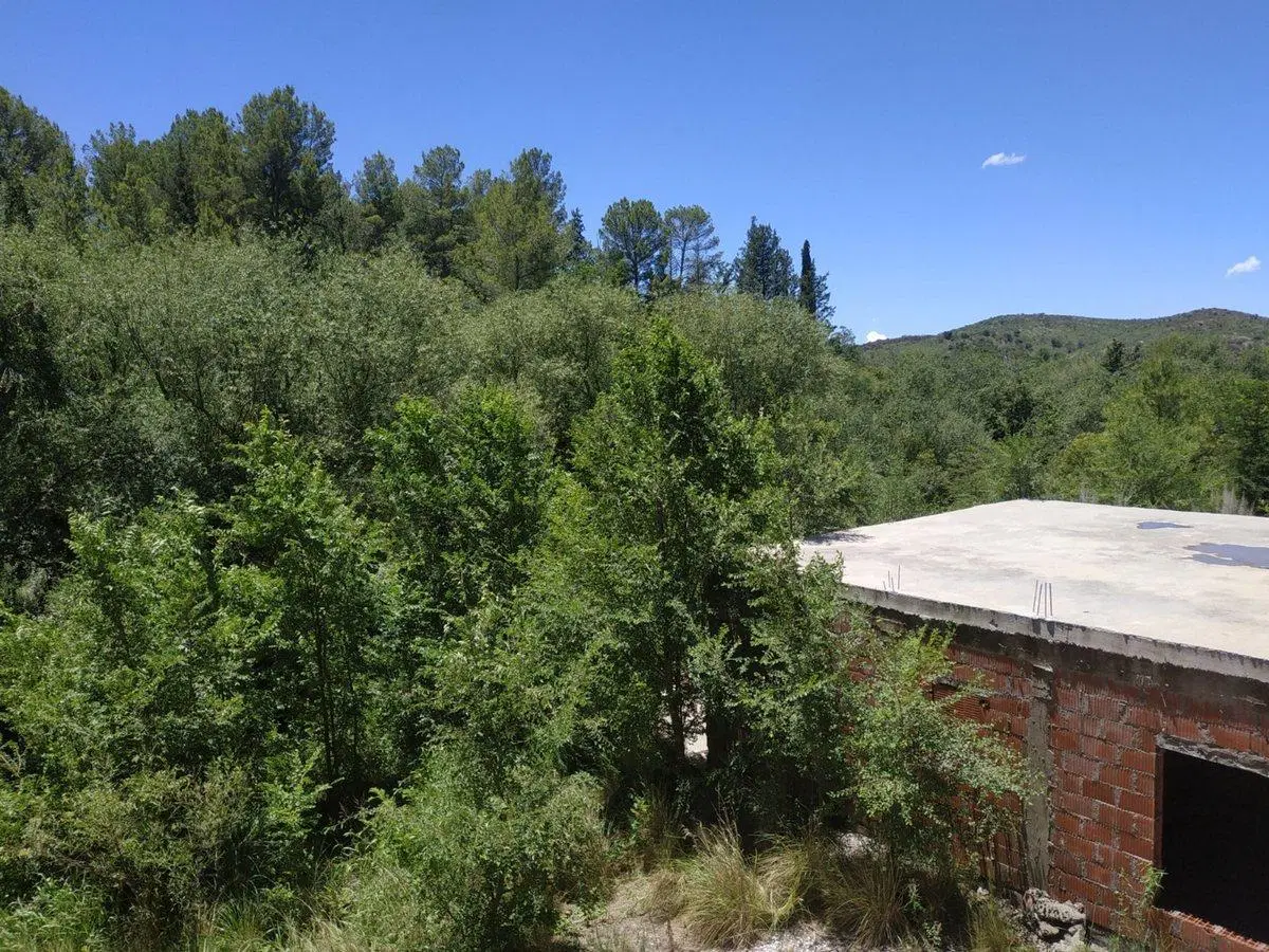 Lote en el Trapiche San Luis con construccion 4