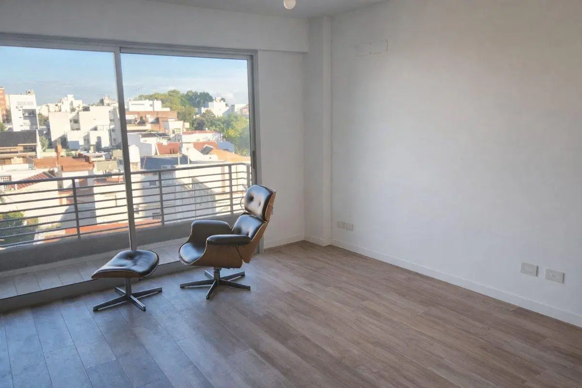 SE VENDE HERMOSO MONOAMBIENTE EN VILLA DEL PARQUE 4