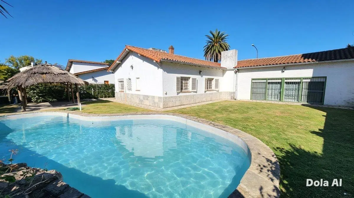 IMPORTANTE CASA EN LA MEJOR ZONA DE CIUDADJARDIN 3