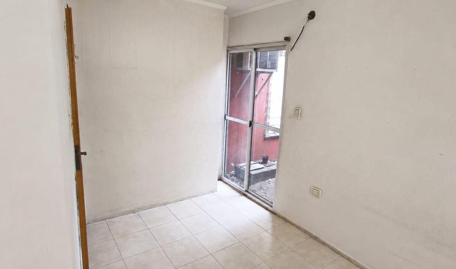 Foto de PH 2 Ambientes Moreno Centro incluye servicios, imagen 1