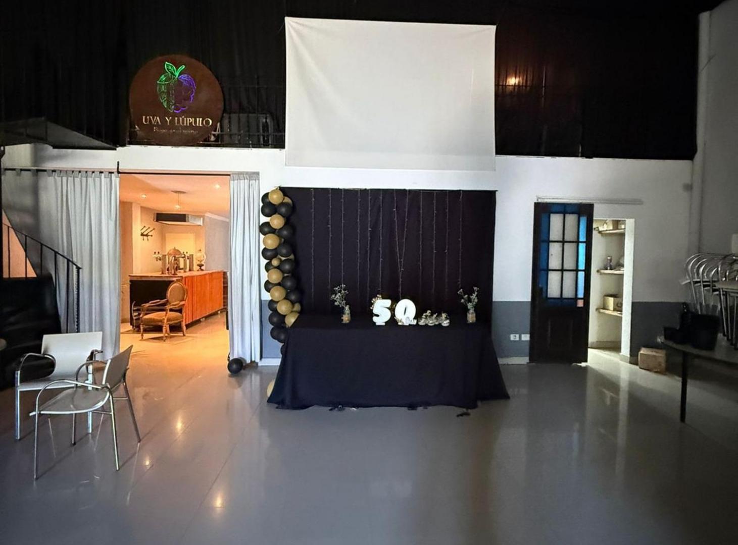 Foto de ALQUILER LOCAL COMERCIAL- 100Mts del Acceso Oeste, imagen 5