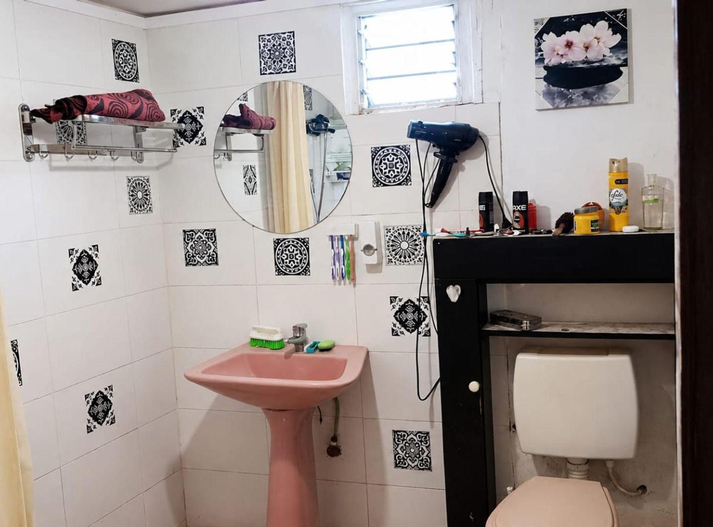 Foto de DOS CASA EN TERRENO DE 700 m2 MORENO, imagen 4