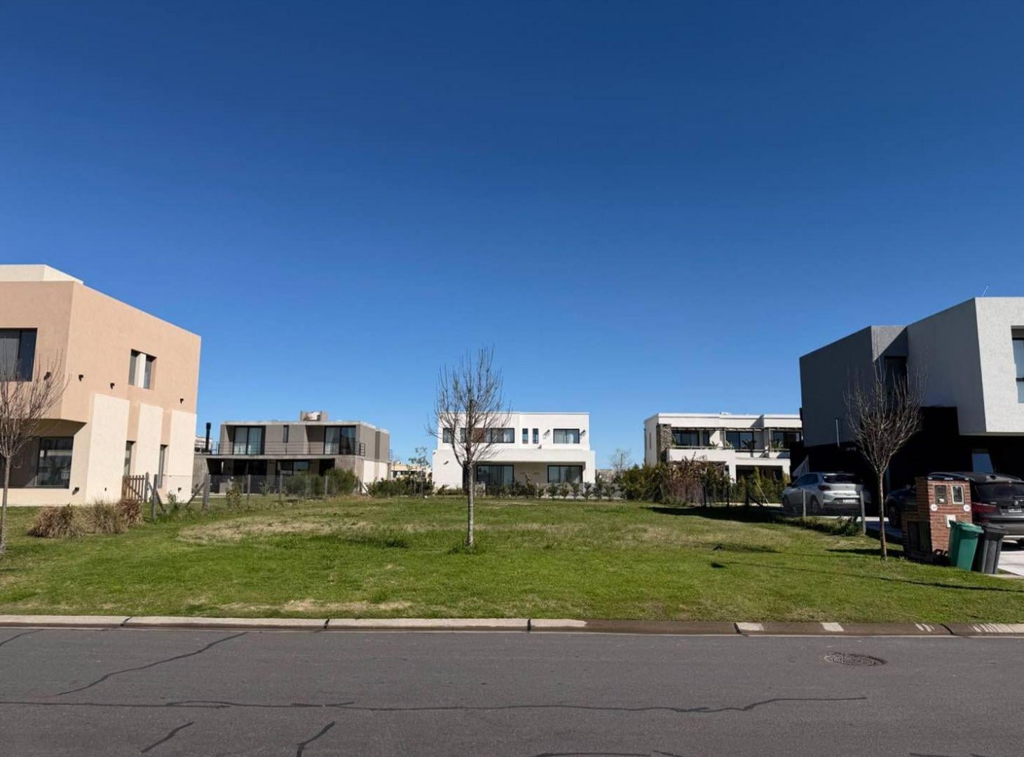 Foto de LOTE EN VENTA – RIBERAS, PUERTOS DEL LAGO, ESCOBAR, imagen 3