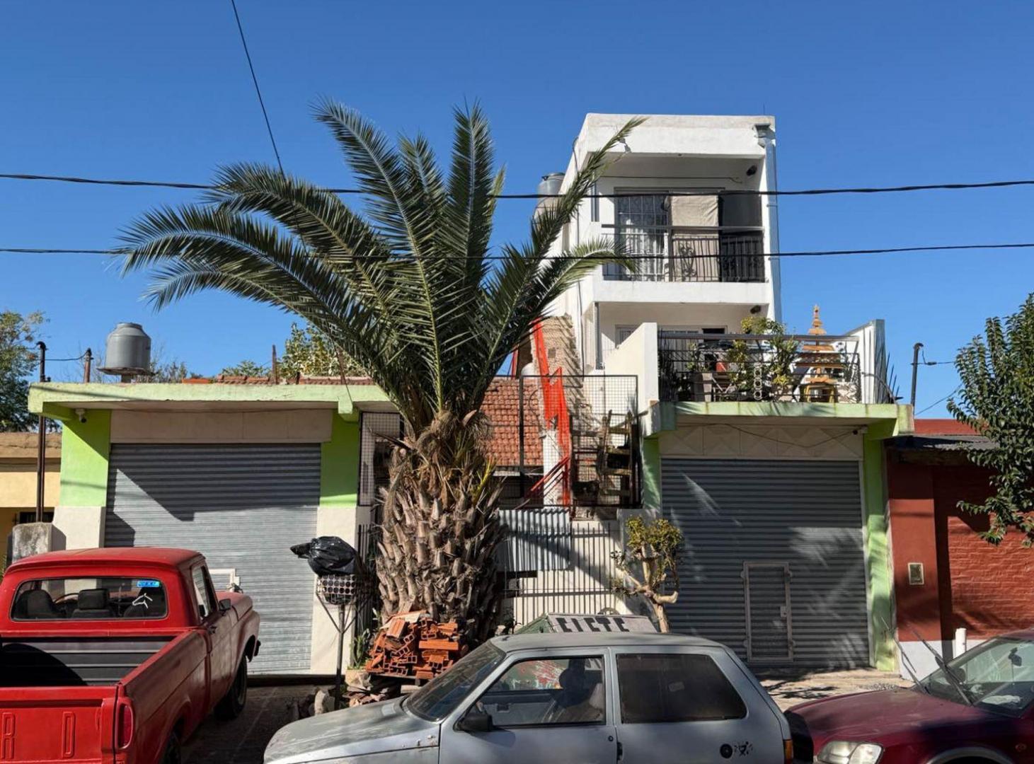 Foto de Propiedad Multifamiliar/ Casa + 4 monoambientes, imagen 3