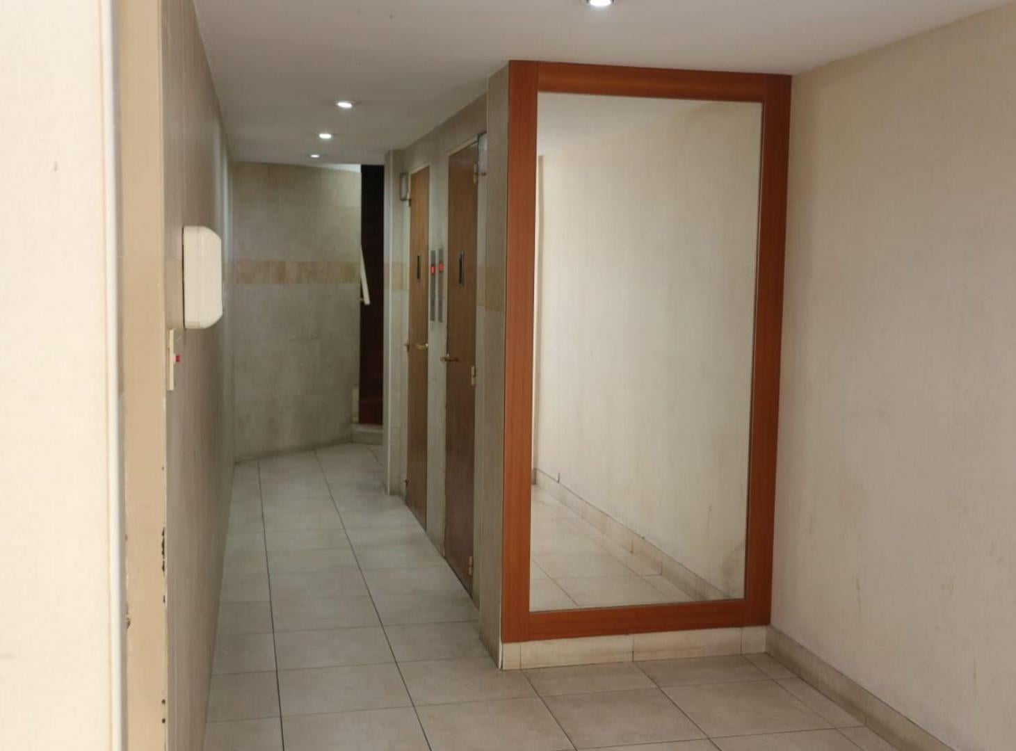 Foto de Amplio depto-excelente estado-c/ cochera y baulera, imagen 2