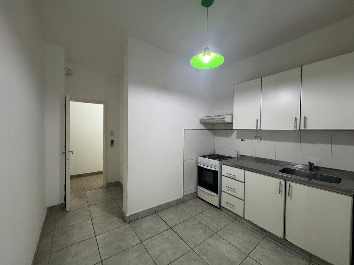 Foto de VENTA DEPARTAMENTO CENTRO 2 DORMITORIOS, imagen 2