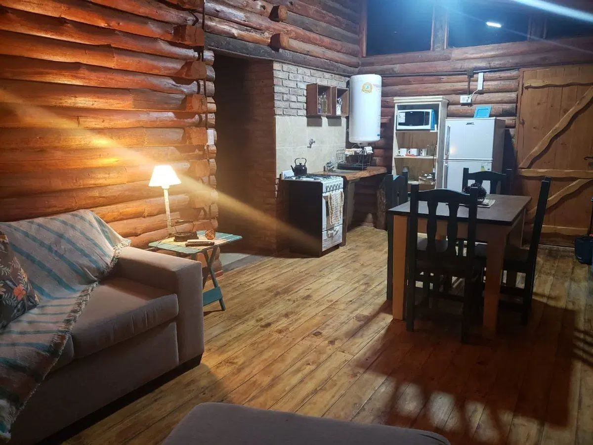 VENTA COMPLEJO DE CABAÑAS EN LOS REARTES 3