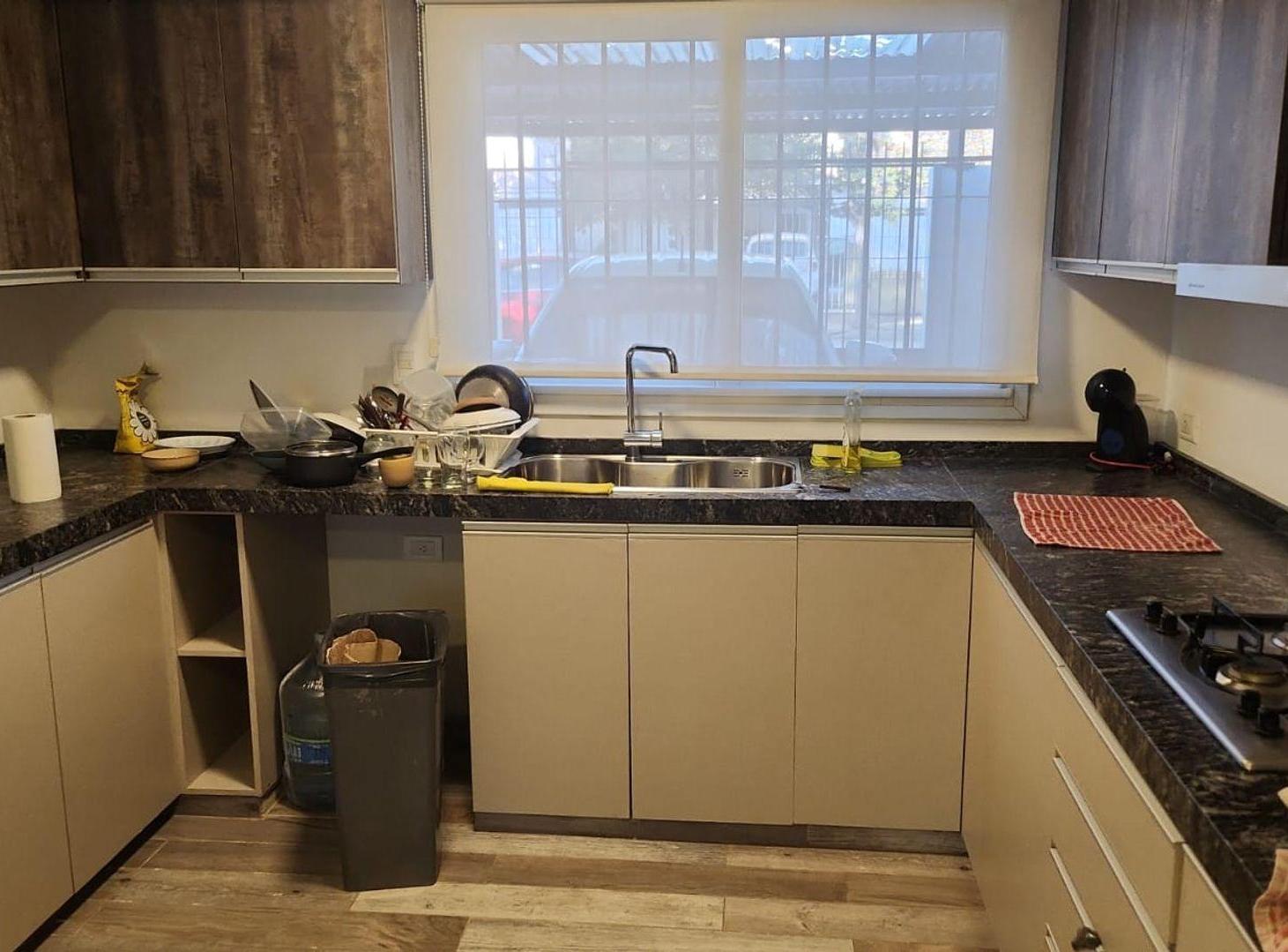 Foto de CASA ARGUELLO CORDOBA SOBRE AVENIDA NEPPER, imagen 1