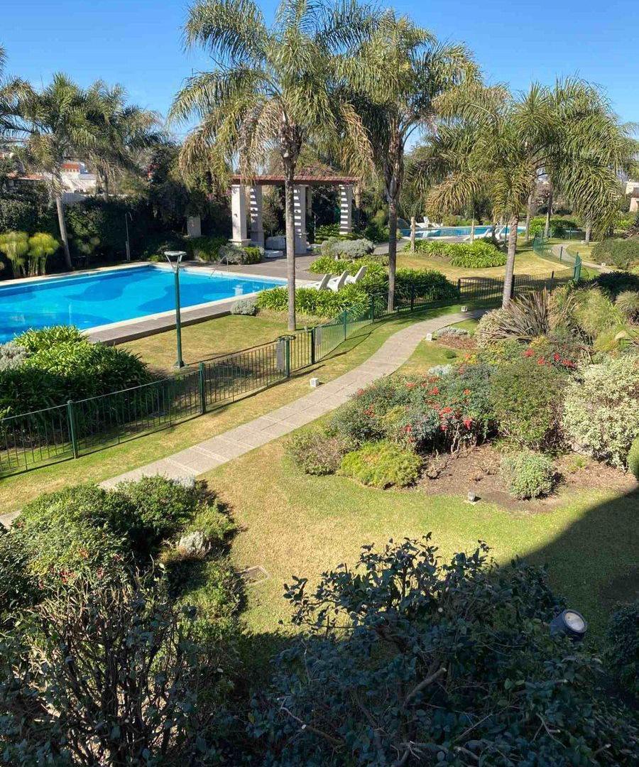 Foto de COCHERA VILLAGE PLAZA, imagen 2