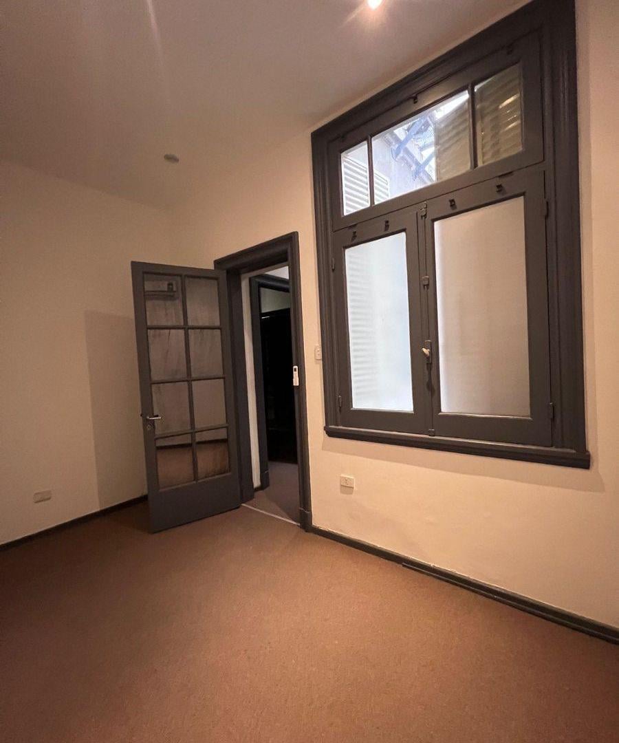 Foto de VENTA OFICINA CENTRO EDIFICIO MINETTI SEGURI, imagen 5