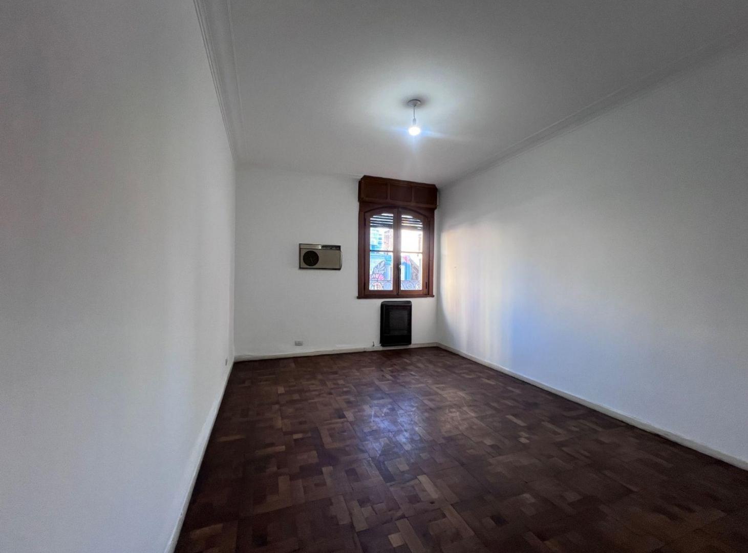 Foto de VENTA DEPARTAMENTO BELGRANO Y DEAN FUNES TERRAZA, imagen 4