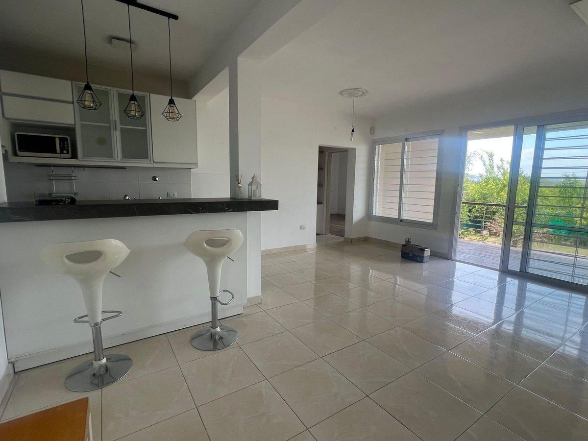 Foto de VENTA CASA LA CALERA CENTRO 2 DORM APTA CREDITO, imagen 1