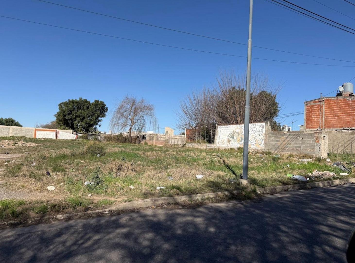 Foto de LOTE B° SAN IGNACIO JARDÍN BOTÁNICO 300M² EN VENTA, imagen 5
