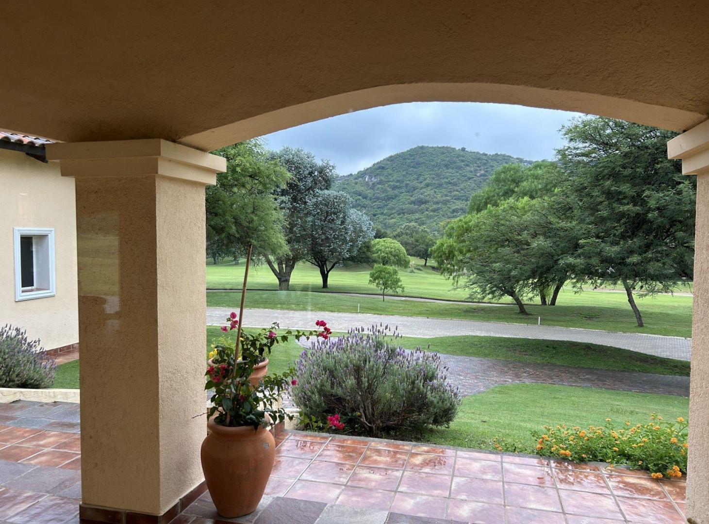 Foto de VENTA CASA POTRERILLO DE LARRETA FRENTE GOLF, imagen 4