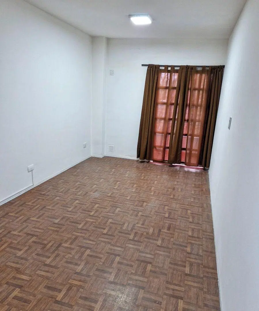 MONOAMBIENTE CON BALCON AL FRENTE 1