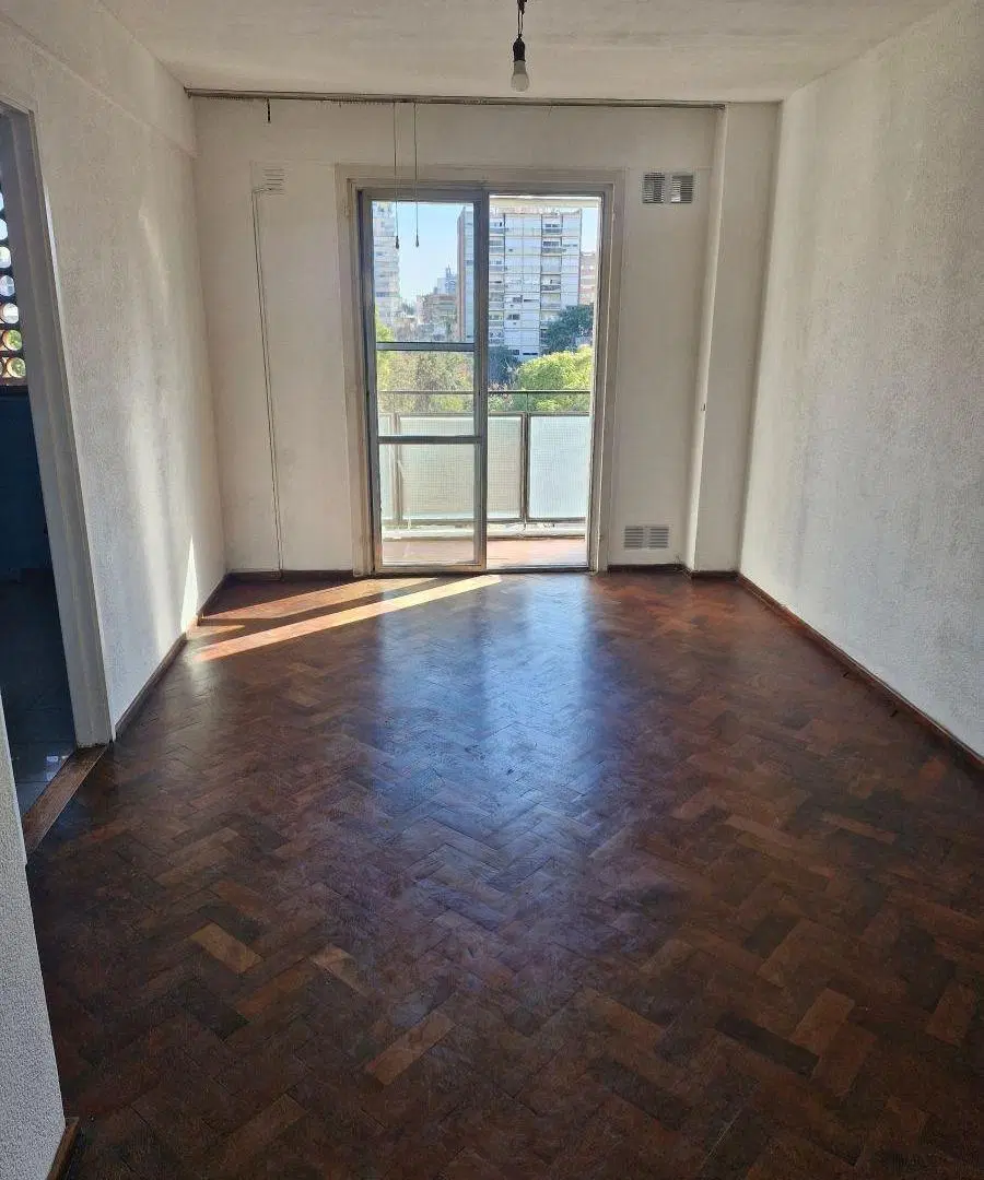 DEPARTAMENTO 1 DORMITORIO 8