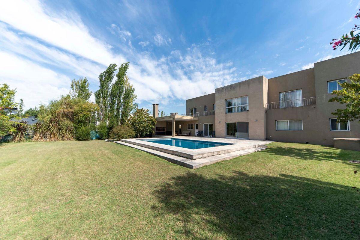 Foto de Venta magnifica Casa en Buenos Aires Village de Bella Vista, imagen 2