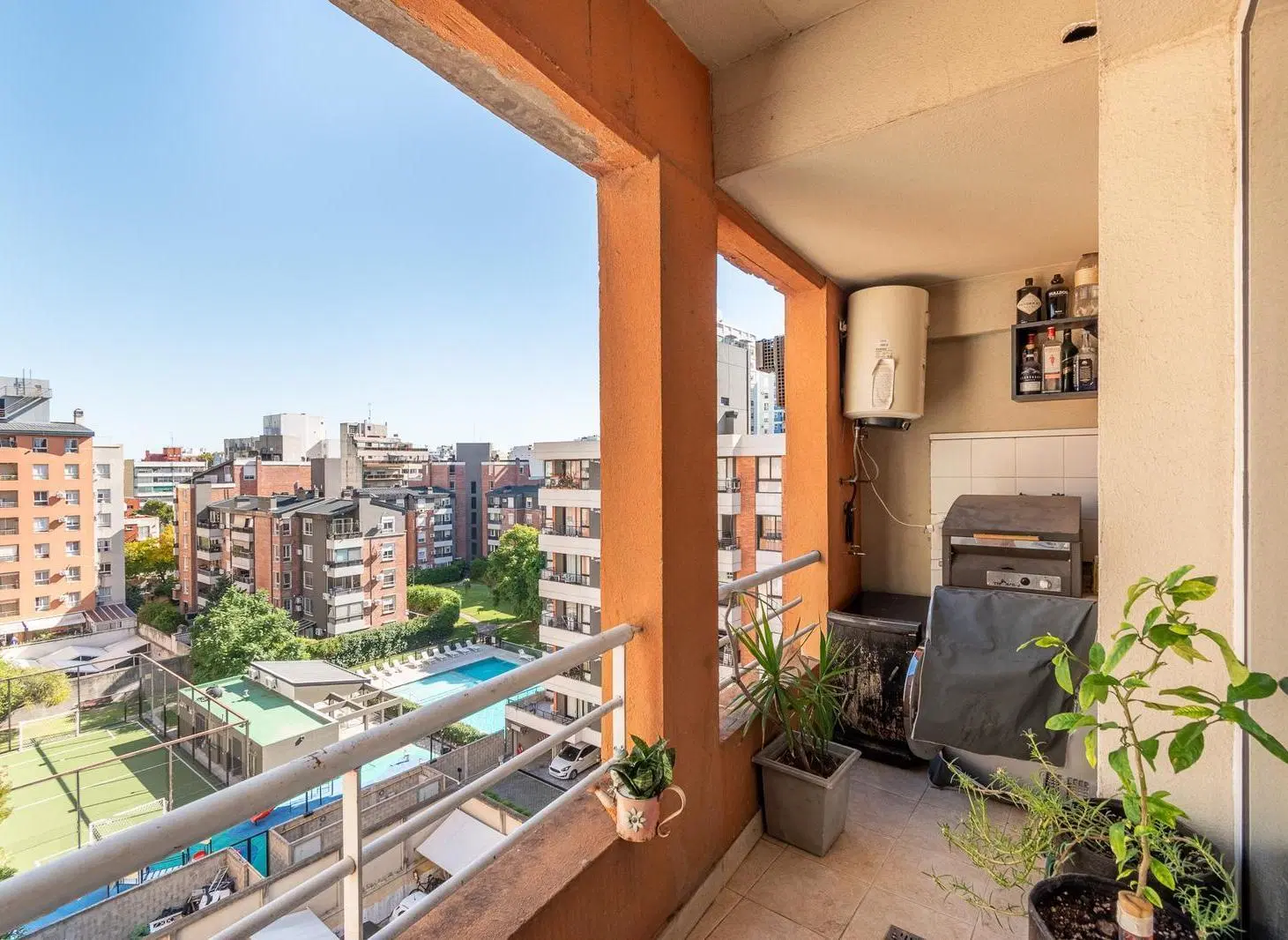 VENTA- 3 AMBIENTES CON COCHERA EN VILLA SANTA RITA 5