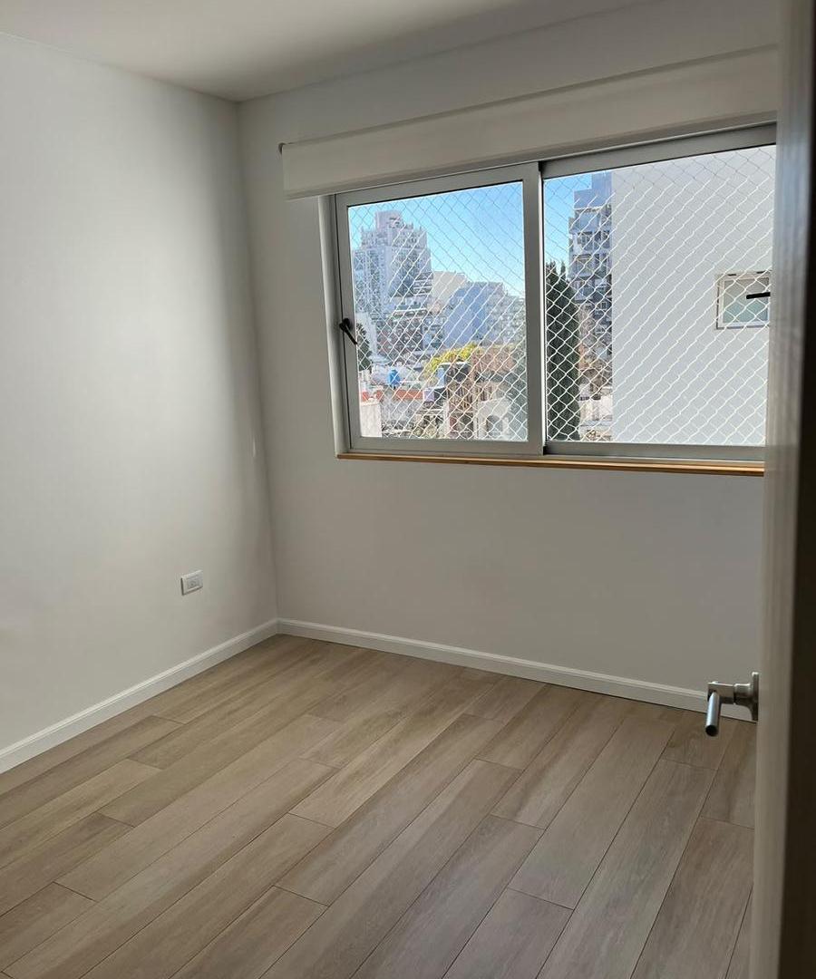 Foto de ALQUILER DEPARTAMENTO DE 3 AMBIENTES CON BALCON EN FLORES, imagen 2