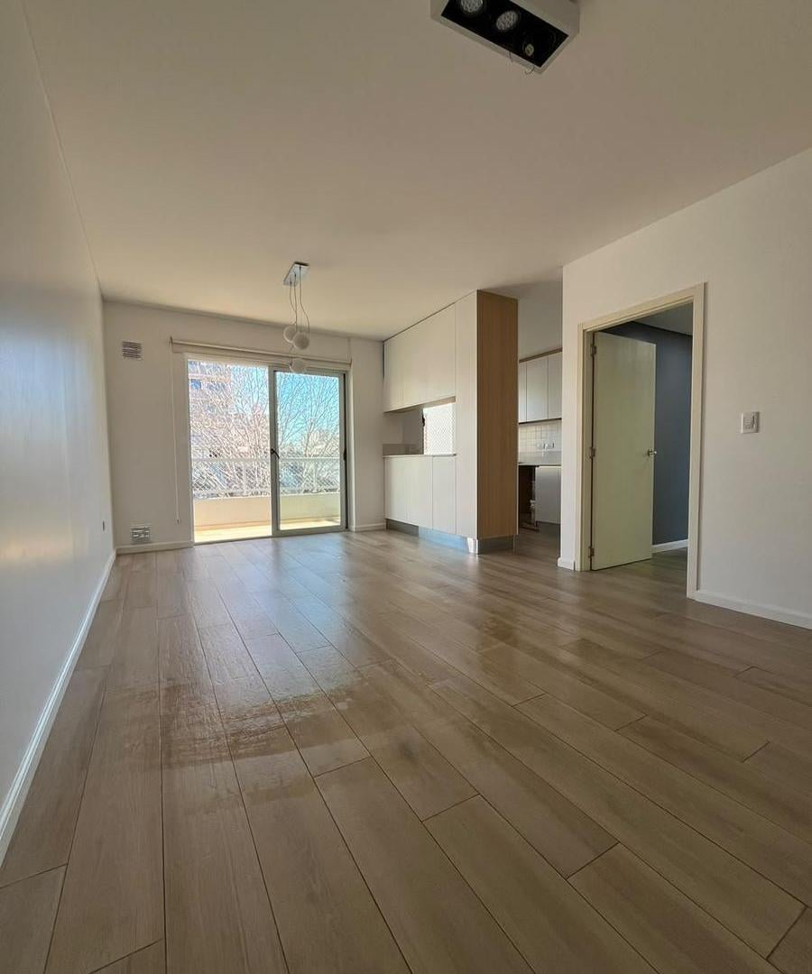 Foto de ALQUILER DEPARTAMENTO DE 3 AMBIENTES CON BALCON EN FLORES, imagen 5