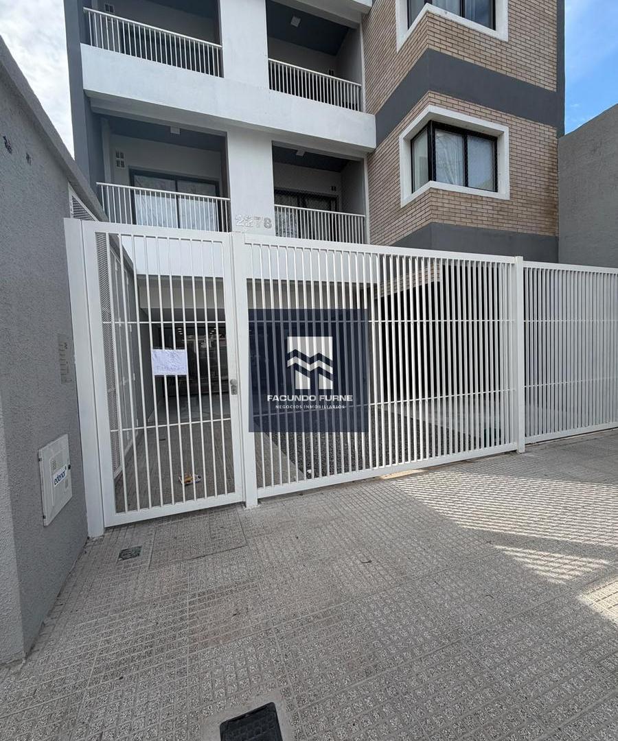 Foto de Departamento en Caseros, imagen 1