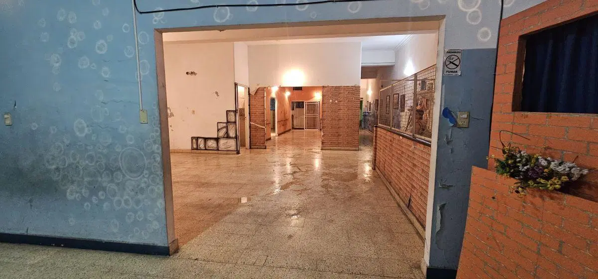 ALQUILER LOCAL EN 1 PISO + PH PB + FONDO LIBRE 3