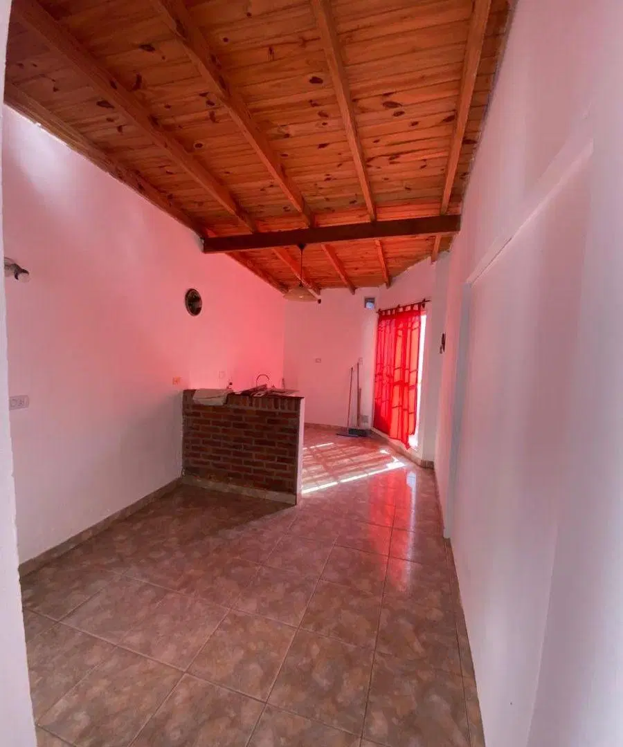 CASA EN VENTA FINANCIADA, EXCELENTE UBICACION 3