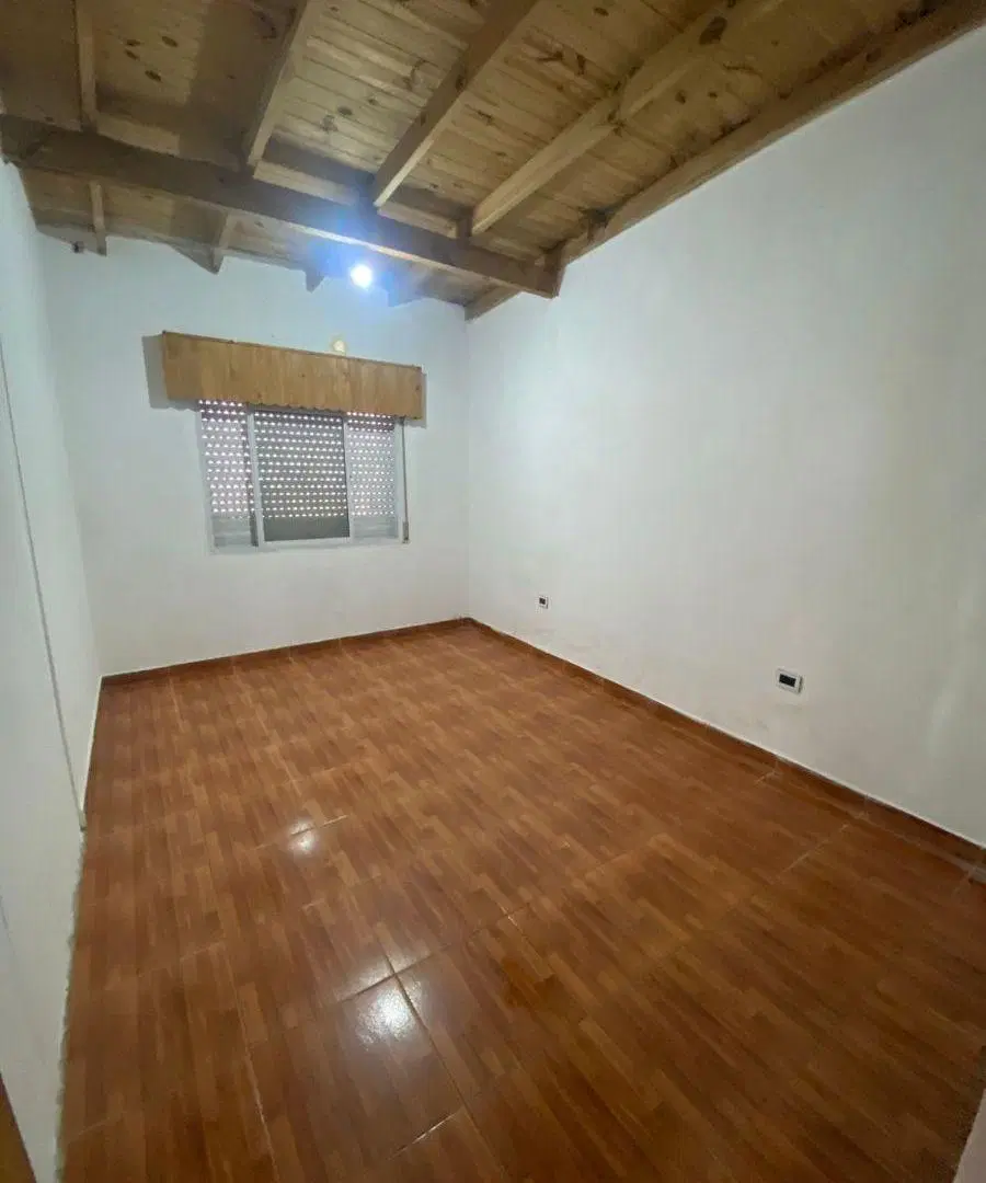 CASA EN VENTA FINANCIADA, EXCELENTE UBICACION 4