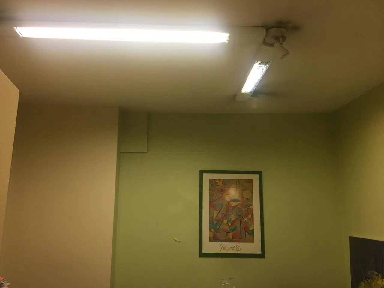 Oficina . | LIBERTAD al 800 4