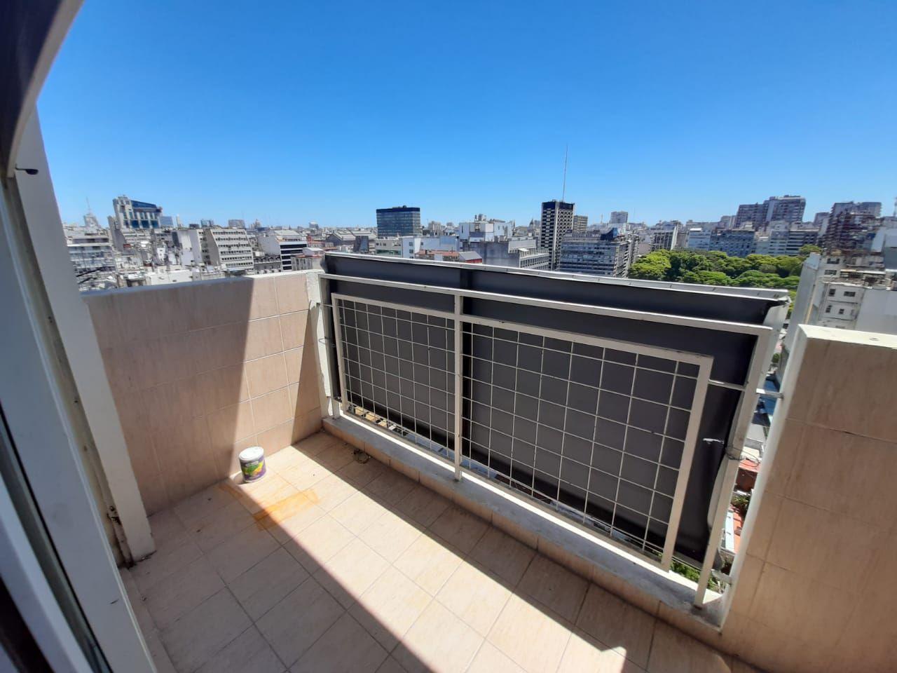 Foto de Duplex de 4 ambientes con doble balcón, imagen 2