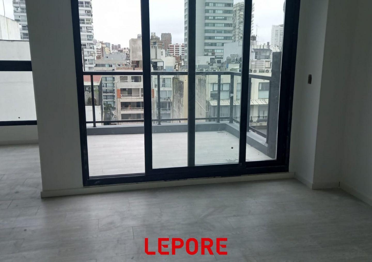 Monoambiente con balcón en Las Cañitas - TOWN HOUSE BOULEVARD